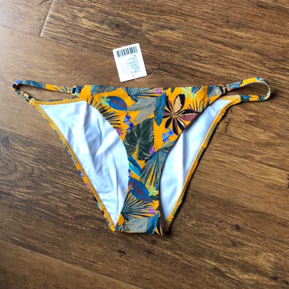 Urban Outfitters Other - Urban Outfitters Bikini Bottoms NWT